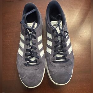 adidas Gazelle | Men’s Size 10 | Dark blue and white | Perfect condition